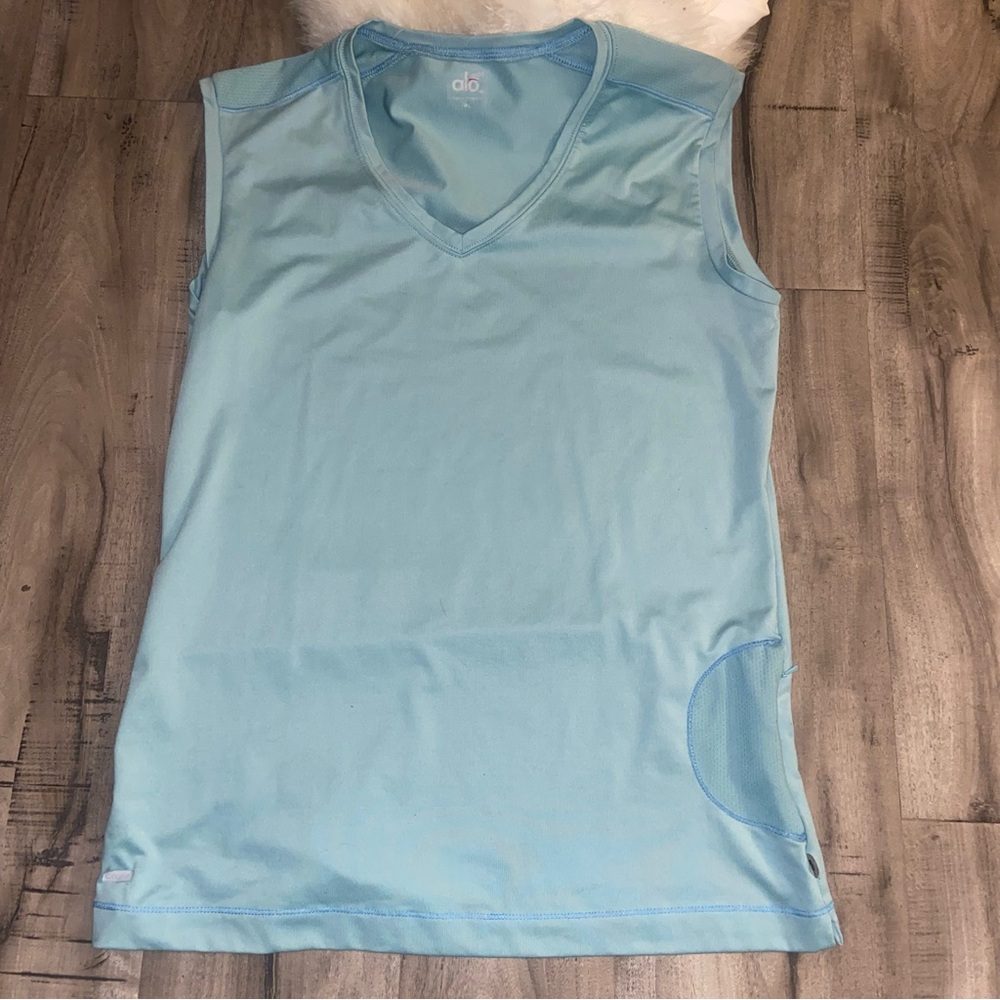 Alo tank top ✨